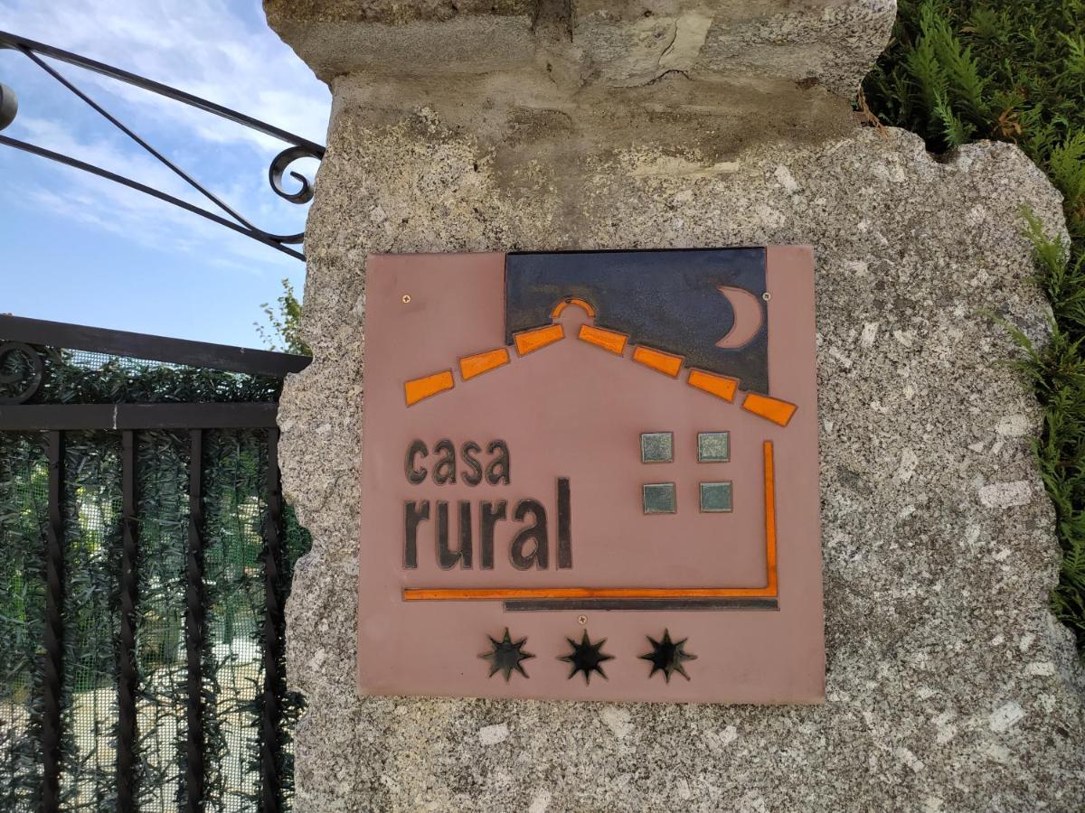 Casa Rural Mi Descanso Valdefuentes de Sangusín エクステリア 写真