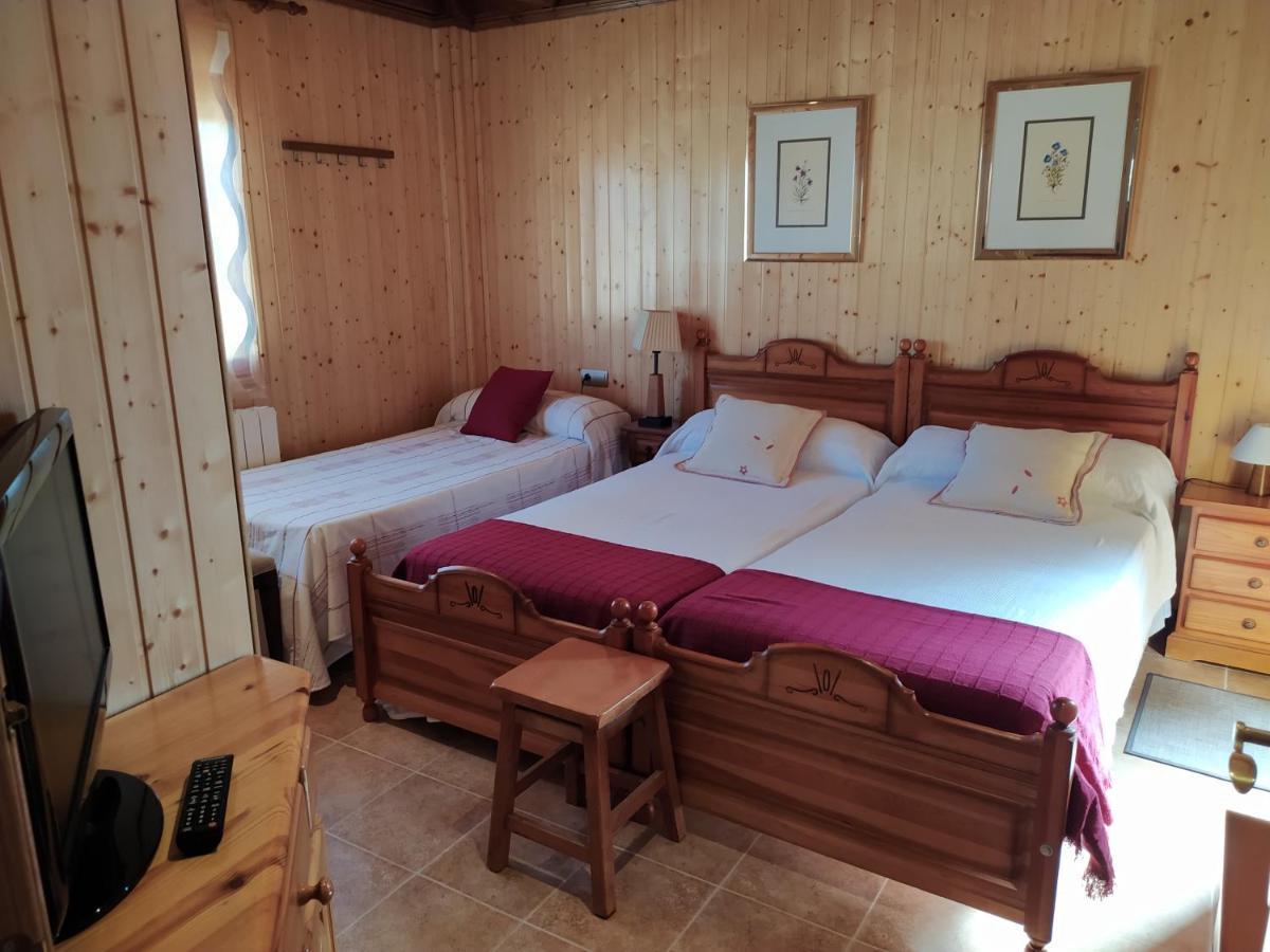 Casa Rural Mi Descanso Valdefuentes de Sangusín エクステリア 写真