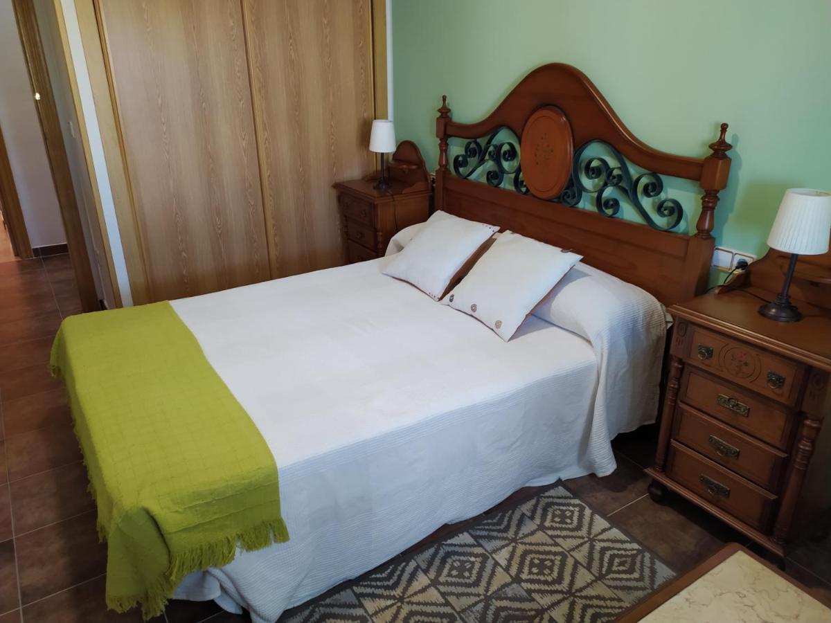 Casa Rural Mi Descanso Valdefuentes de Sangusín エクステリア 写真