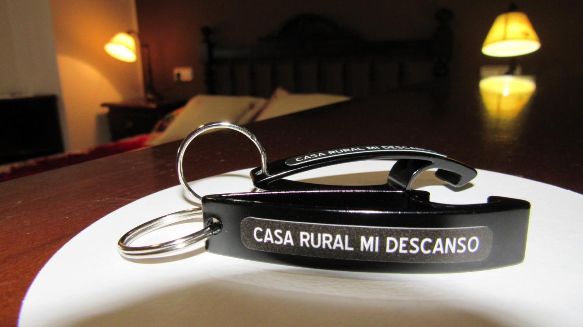 Casa Rural Mi Descanso Valdefuentes de Sangusín エクステリア 写真